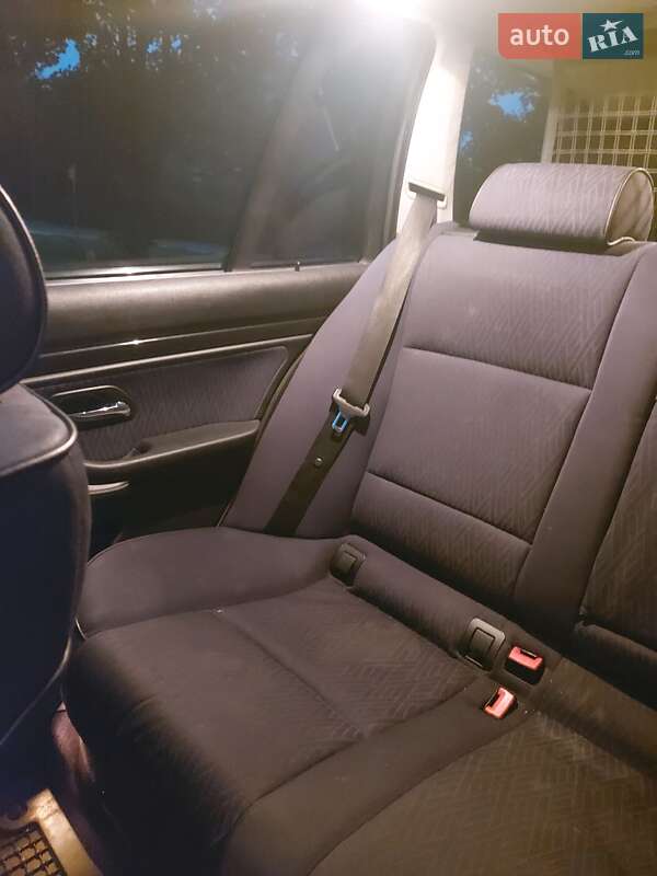 Універсал BMW 5 Series 2002 в Києві