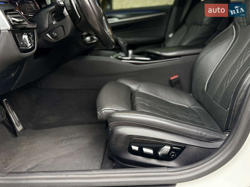 Седан BMW 5 Series 2020 в Чернівцях фото 31 Седан BMW 5 Series 2020 в Чернівцях