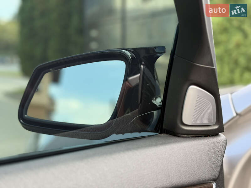 Седан BMW 5 Series 2013 в Івано-Франківську