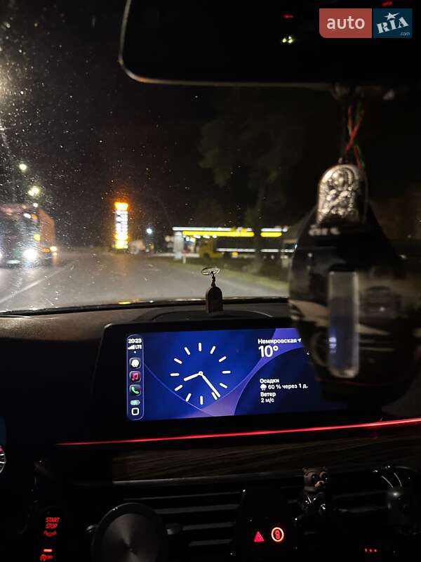 Универсал BMW 5 Series 2017 в Хмельницком