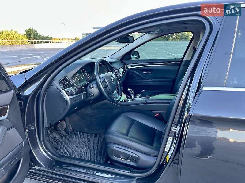 Седан BMW 5 Series 2015 в Києві фото 18 Седан BMW 5 Series 2015 в Києві