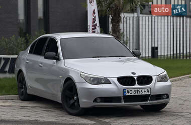 Седан BMW 5 Series 2004 в Ужгороді