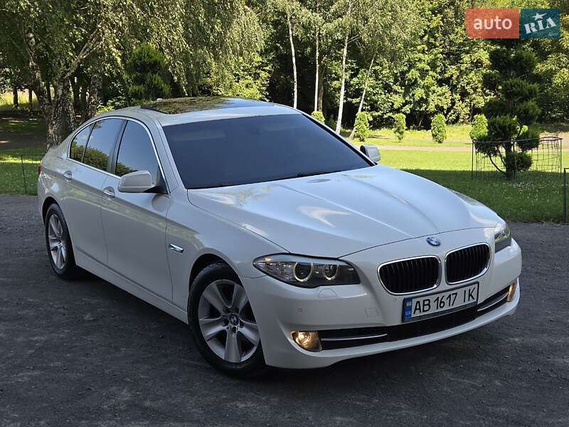 BMW 5 Series 2011