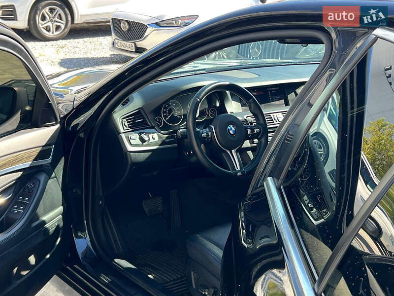 Седан BMW 5 Series 2013 в Львове