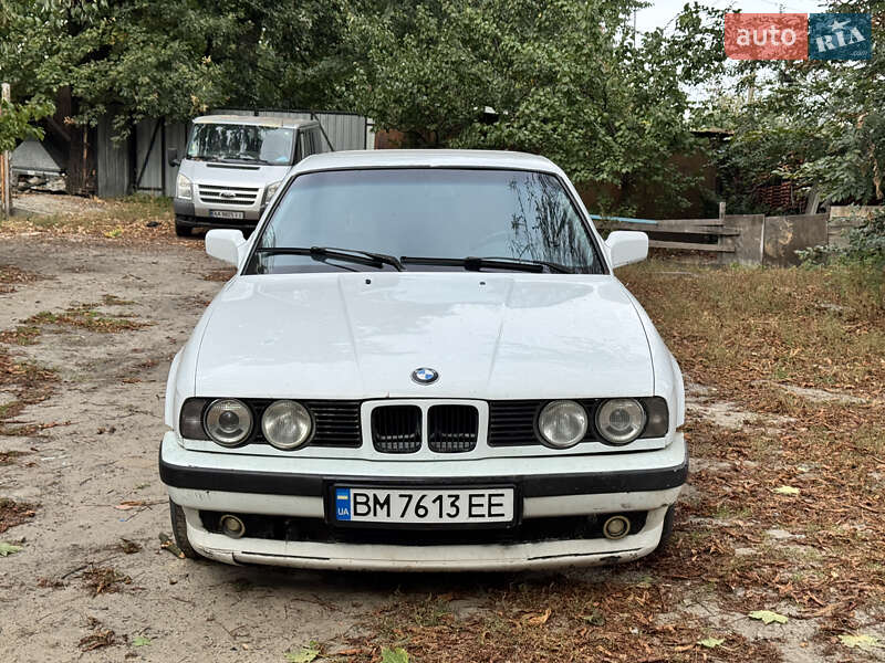 Седан BMW 5 Series 1991 в Киеве