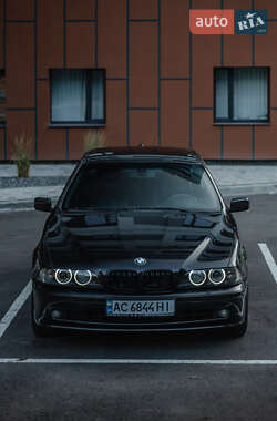 Седан BMW 5 Series 2002 в Луцке