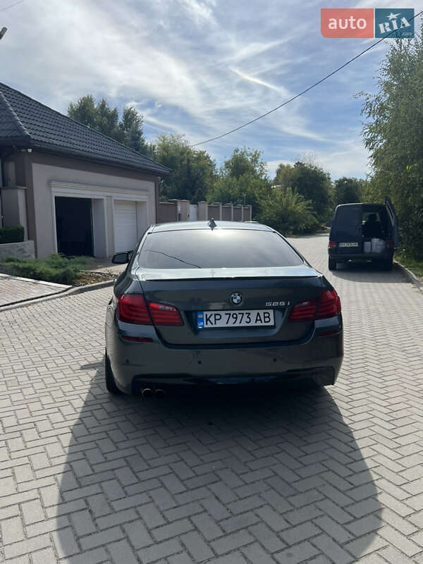 Седан BMW 5 Series 2012 в Днепре