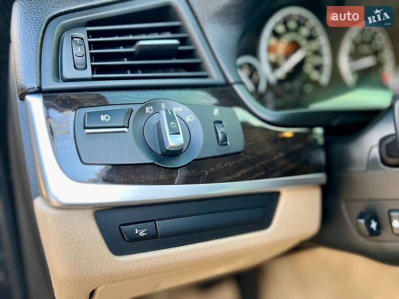 Седан BMW 5 Series 2012 в Киеве фото 31 Седан BMW 5 Series 2012 в Киеве