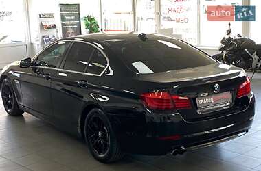 Седан BMW 5 Series 2012 в 