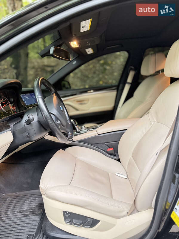 Седан BMW 5 Series 2010 в Хмельницком