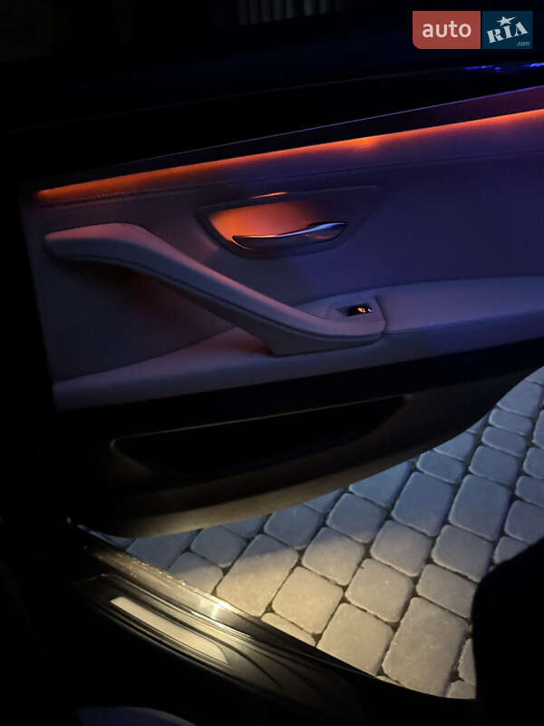 Седан BMW 5 Series 2010 в Хмельницком