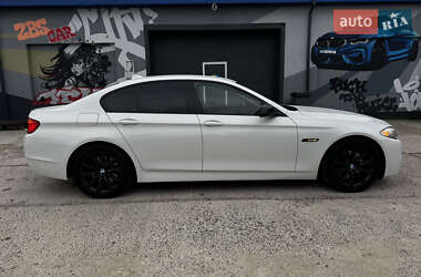 Седан BMW 5 Series 2012 в 