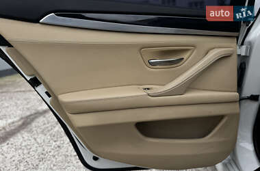 Седан BMW 5 Series 2012 в 