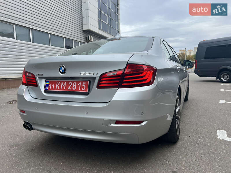 Седан BMW 5 Series 2016 в Харкові