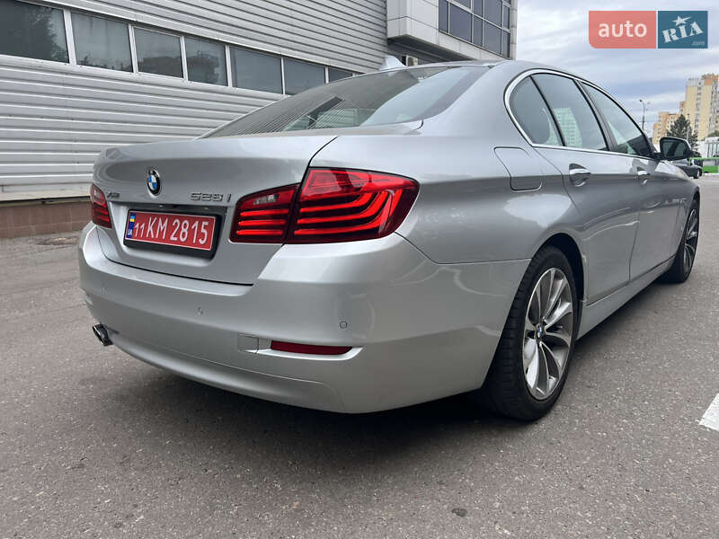 Седан BMW 5 Series 2016 в Харкові