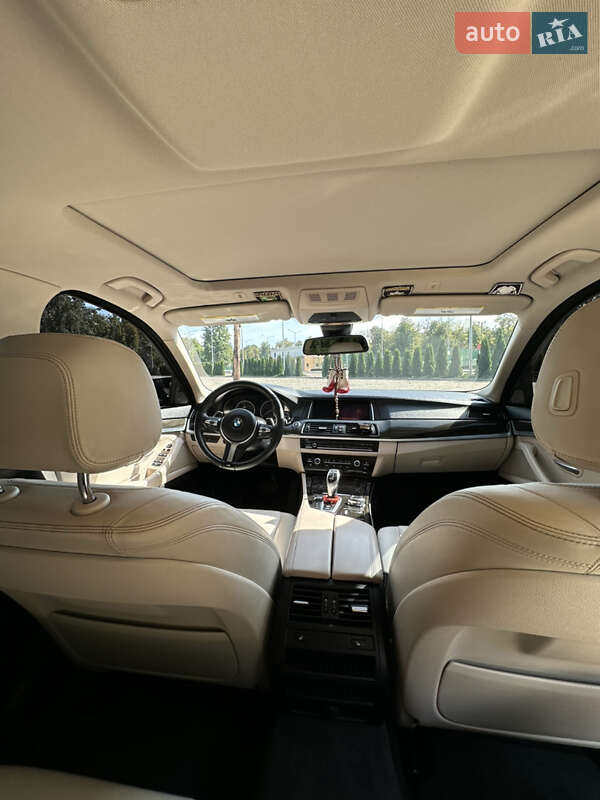 Седан BMW 5 Series 2016 в Харкові