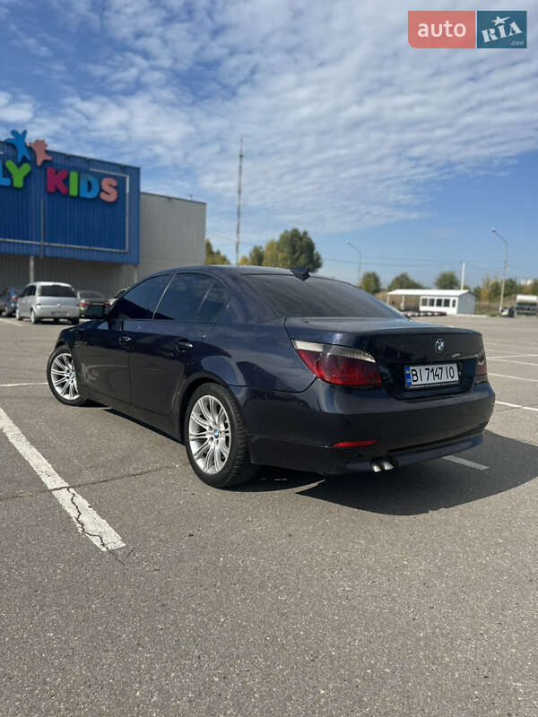Седан BMW 5 Series 2003 в Кременчуге
