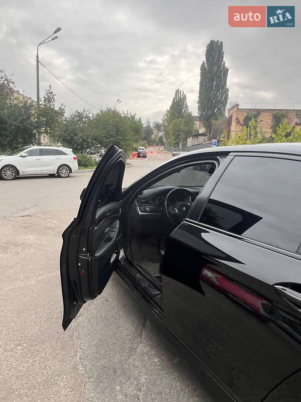 Седан BMW 5 Series 2011 в Києві фото 24 Седан BMW 5 Series 2011 в Києві