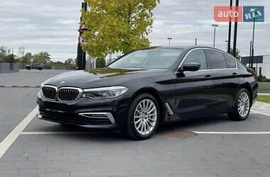 Седан BMW 5 Series 2019 в Мукачевому