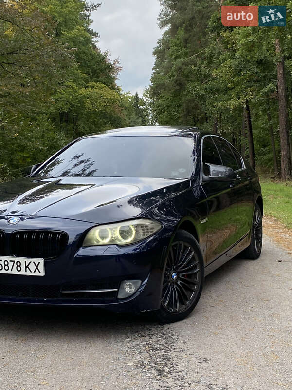 BMW 5 Series 2011 BMW 5 Series 2011