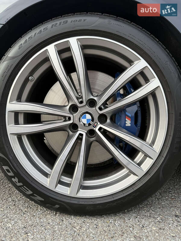 Седан BMW 5 Series 2020 в Львове