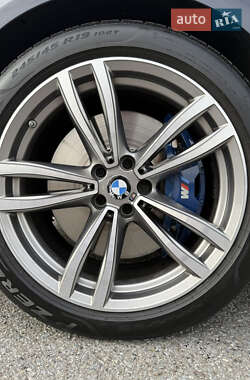 Седан BMW 5 Series 2020 в 