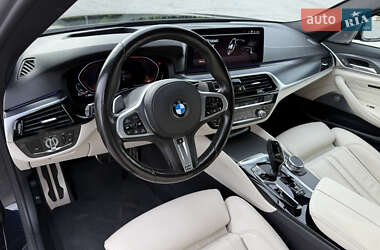 Седан BMW 5 Series 2020 в 