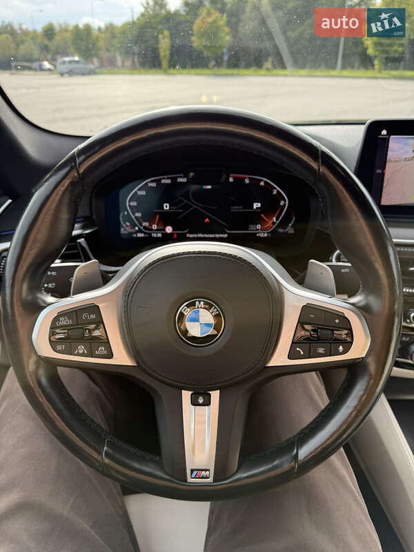 Седан BMW 5 Series 2020 в Львове