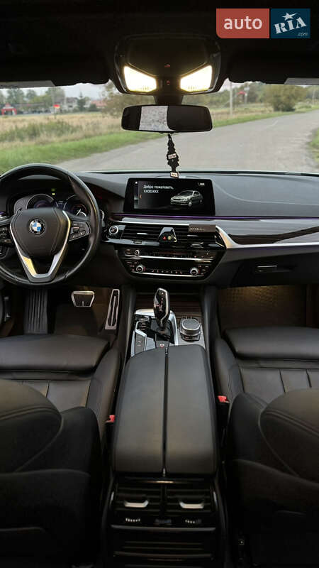Седан BMW 5 Series 2017 в Львове фото 20 Седан BMW 5 Series 2017 в Львове