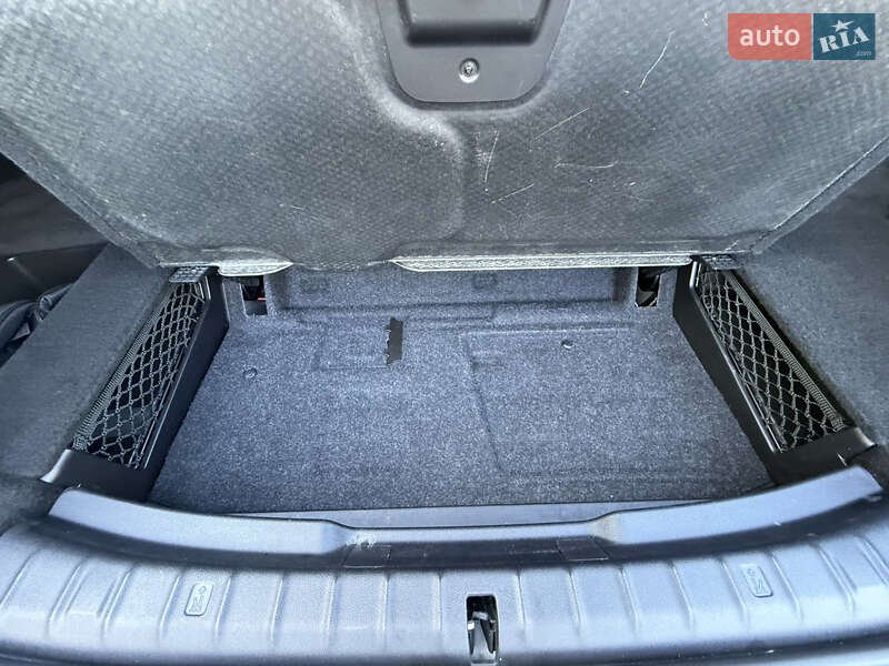 Седан BMW 5 Series 2019 в Ровно