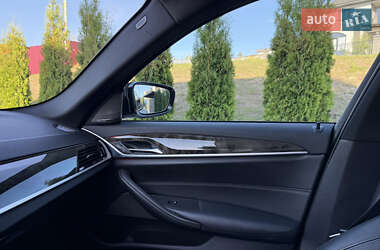 Седан BMW 5 Series 2019 в 