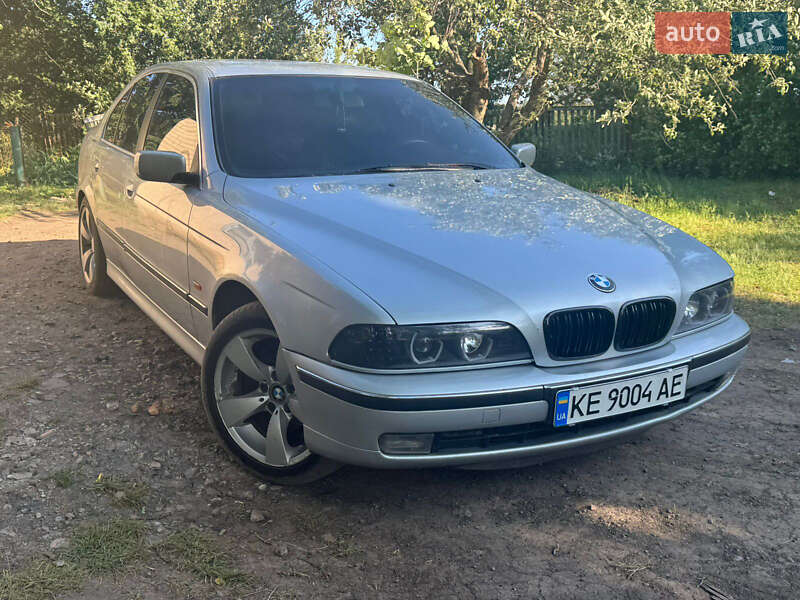 BMW 5 Series 1998 BMW 5 Series 1998