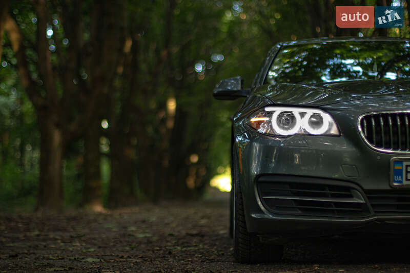 Седан BMW 5 Series 2014 в Львові