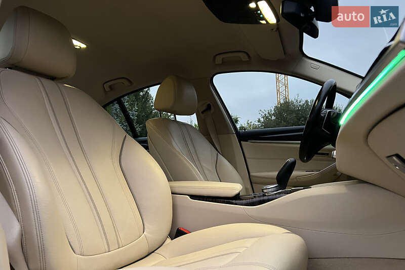 Седан BMW 5 Series 2017 в Львові фото 22 Седан BMW 5 Series 2017 в Львові