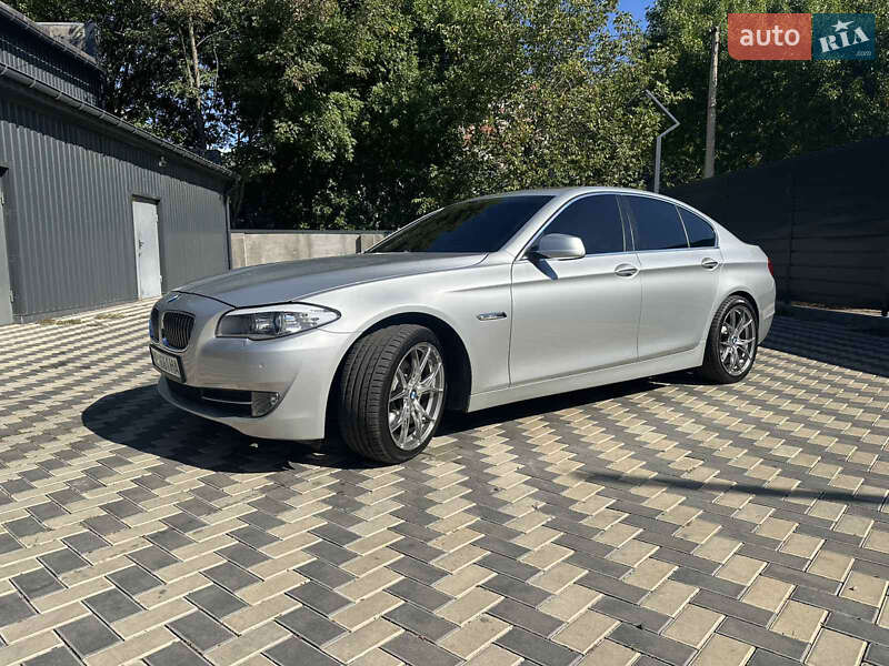 Седан BMW 5 Series 2012 в Миколаєві