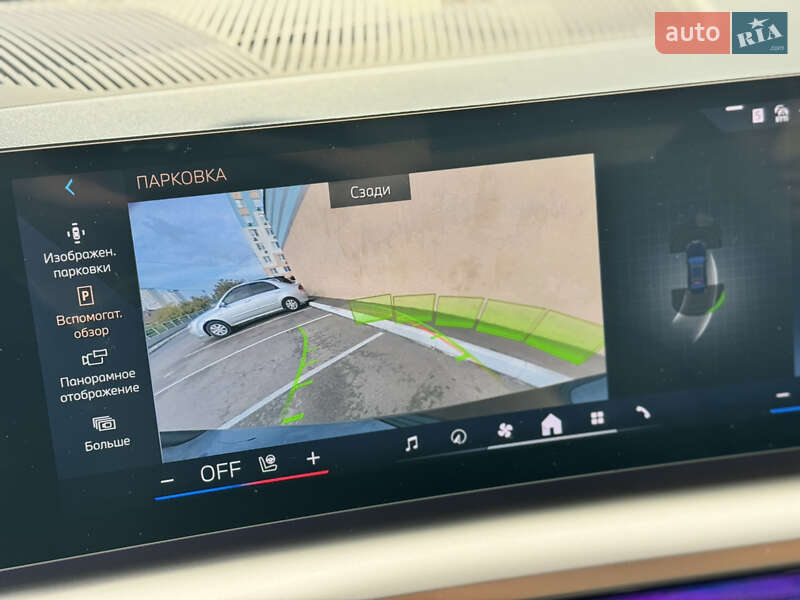 Седан BMW 5 Series 2023 в Киеве