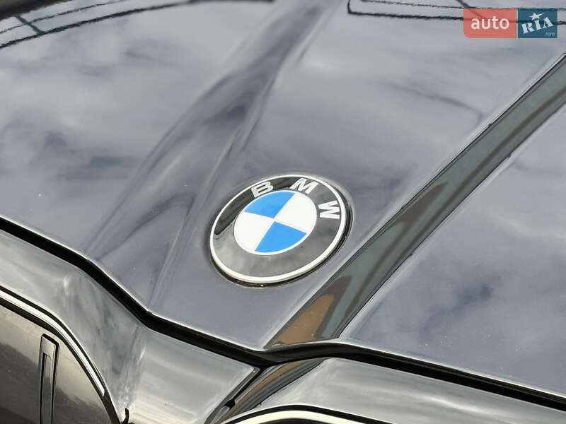 Седан BMW 5 Series 2023 в Киеве