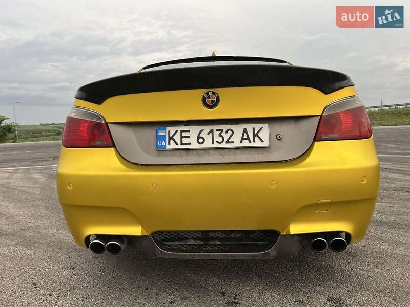 Седан BMW 5 Series 2005 в Днепре