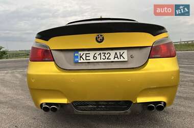 Седан BMW 5 Series 2005 в  фото 12 Седан BMW 5 Series 2005 в