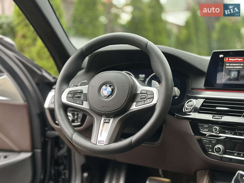 Седан BMW 5 Series 2018 в Одесі фото 42 Седан BMW 5 Series 2018 в Одесі