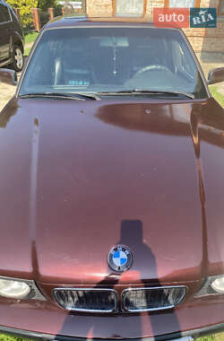 Седан BMW 5 Series 1995 в Львове