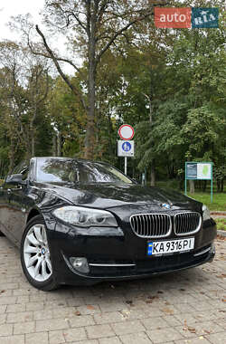 Седан BMW 5 Series 2011 в Львове