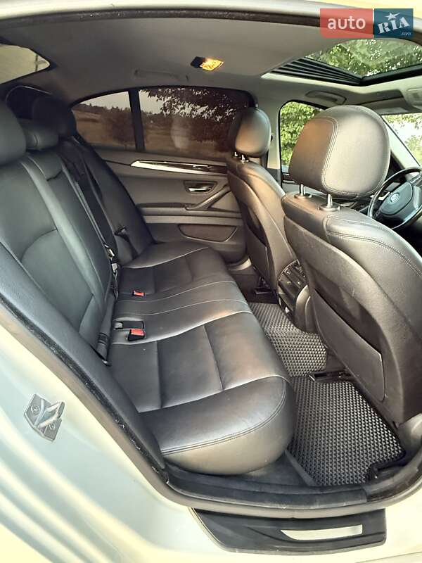 Седан BMW 5 Series 2014 в Яготине фото 31 Седан BMW 5 Series 2014 в Яготине