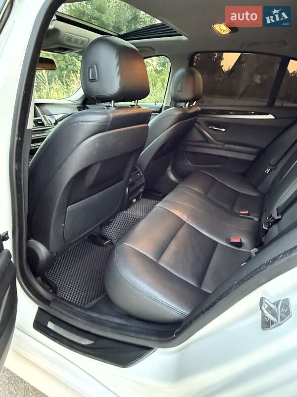 Седан BMW 5 Series 2014 в Яготине фото 32 Седан BMW 5 Series 2014 в Яготине