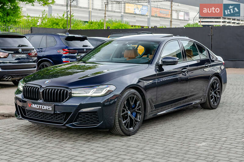 Седан BMW 5 Series 2020 в Киеве