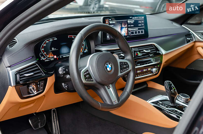 Седан BMW 5 Series 2020 в Киеве