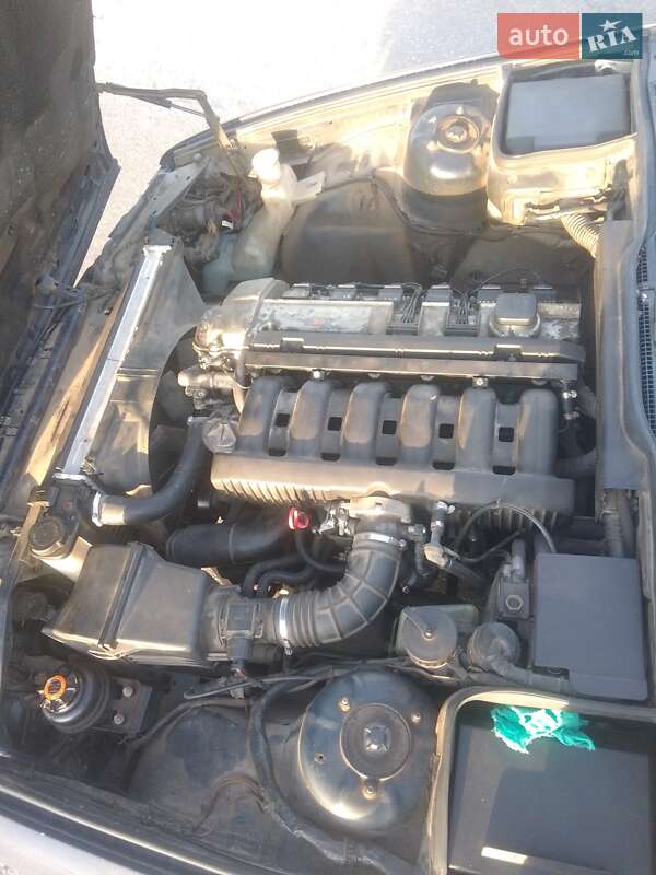 Седан BMW 5 Series 1993 в Калинівці