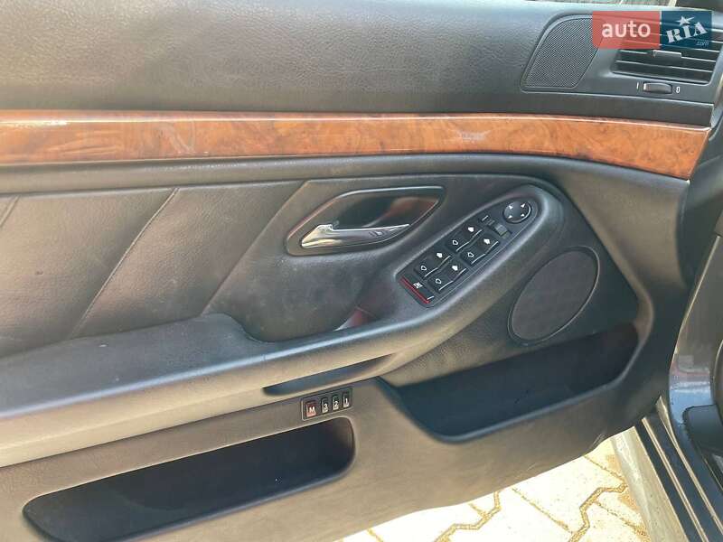 Седан BMW 5 Series 2001 в Виннице фото 4 Седан BMW 5 Series 2001 в Виннице