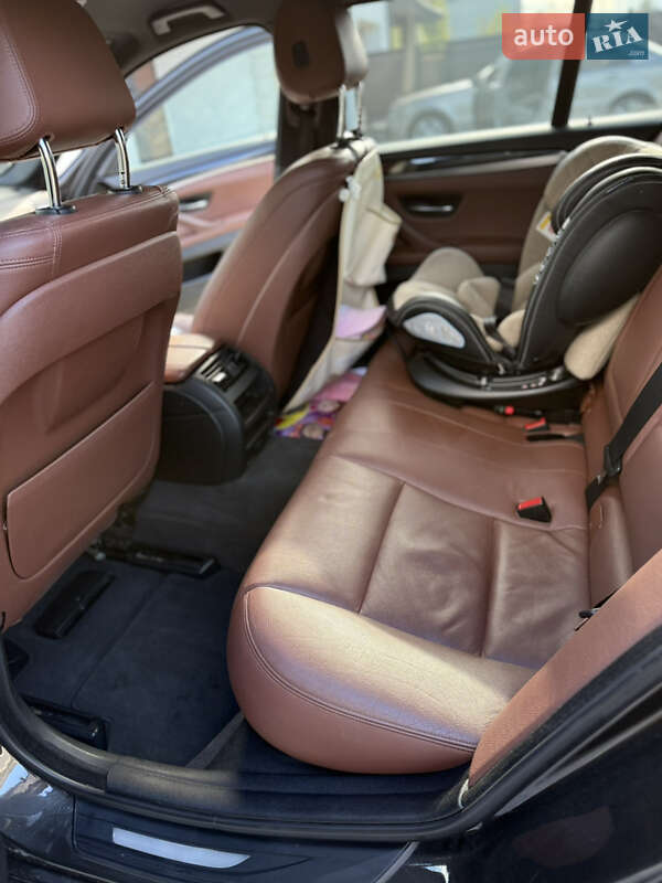 Универсал BMW 5 Series 2013 в Самборе