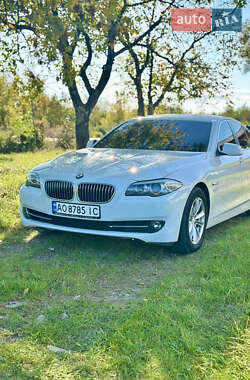 Седан BMW 5 Series 2012 в Ужгороде